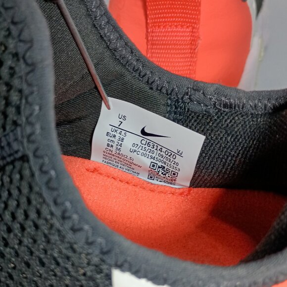 Nike Women’s Size 7 Free Metcon Training/Running Shoes/Sneakers - Picture 7 of 7